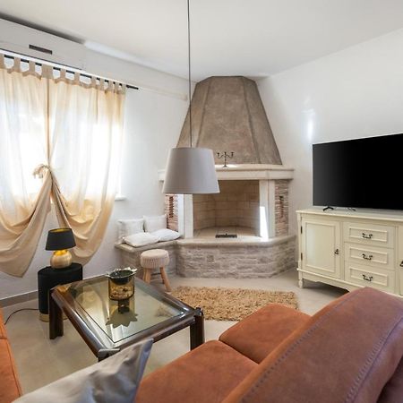 Villa Daniel Πούλα Εξωτερικό φωτογραφία